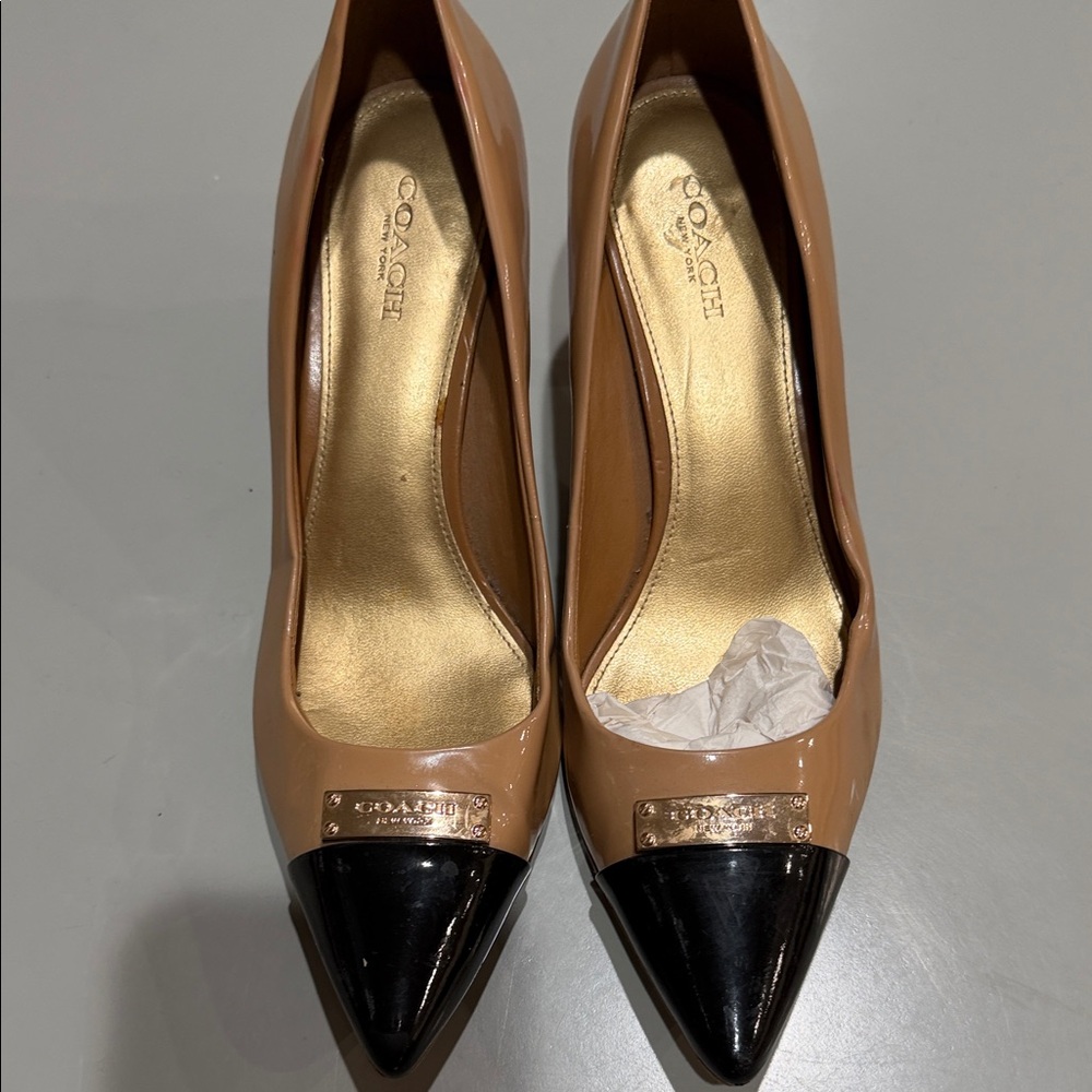 Coach Women's Black and Tan Heels
